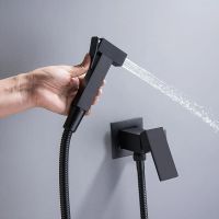 Гигиенический душ со смесителем Boch Mann Resia B CK-P11B BM10413 Черный матовый — фото 2, Гигиенические души