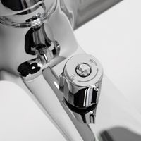 Товар: Neime 1901 Смеситель для ванны с коротким изливом - фото 10 Neime 1901 Смеситель для ванны с коротким изливом — фото 10, Смеситель для ванны