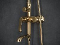 Душевая система Laguraty 7001A Золото — фото 9, Душевые стойки