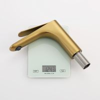 Товар: Смеситель для раковины Raglo R21.10.03 Золото матовое - фото 4 Смеситель для раковины Raglo R21.10.03 Золото матовое — фото 4, Смесители для раковины