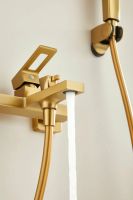 Смеситель для ванны с коротким изливом и душем BELZ , брашированное золото, арт-B60658-5 — фото 3, Смеситель для ванны