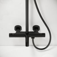 Душевая стойка с изливом и термостатом для ванны/душа Game, с регулировкой по высоте, цвет черный матовый, арт. арт-SC3001LMB — фото 5, Душевые стойки