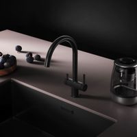 F8F07722 Func, смеситель для кухни с C-изливом с каналом для питьевой воды, черный — фото 2, Смесители для кухни