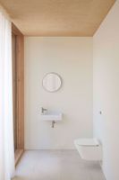 Товар: унитаз подвесной KUBE X безободковый с водоворотной системой смыва Swirlflush фаянсовый белый матовый арт-941609 - фото 3 унитаз подвесной KUBE X безободковый с водоворотной системой смыва Swirlflush фаянсовый белый матовый арт-941609 — фото 3, Подвесные унитазы