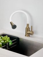 Смеситель для кухни с гибким изливом и режимом душ BELZ , брашированное золото арт-B74810-5 — фото 5, Смесители для кухни