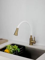 Смеситель для кухни с гибким изливом и режимом душ BELZ , брашированное золото арт-B74810-5 — фото 2, Смесители для кухни