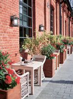 Настенный светильник (бра) Outdoor O031WL-01BR — фото 12, Уличное освещение