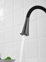 Смеситель для кухни с гибким изливом и режимом душ BELZ , оружейная сталь арт-B74810-3 — фото 10, Смесители для кухни