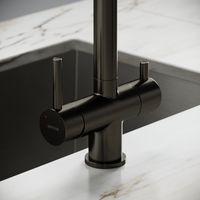 Смеситель для кухни SANCOS Spin с поворотным и вытяжным изливом, c краном для фильтрованной воды, цвет вороненая сталь, арт. арт-SC4015GG — фото 6, Смесители для кухни