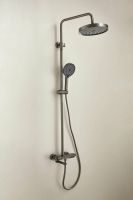 Душевая система с тропическим душем и смесителем BELZ, клавишный переключатель, оружейная сталь, арт-B25713-3 — фото 2, Душевые стойки