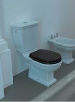 Товар: Сиденье с крышкой Artceram Hermitage с плавным опусканием цвет грецкий орех/золото HEA004 73 - фото 1 Сиденье с крышкой Artceram Hermitage с плавным опусканием цвет грецкий орех/золото HEA004 73 — фото 1, Сиденья для унитаза