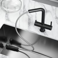 Смеситель для кухни SANCOS Spin с поворотным и вытяжным изливом, c краном для фильтрованной воды, цвет черный матовый, арт. арт-SC4015MB — фото 9, Смесители для кухни