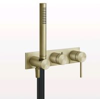 Товар: Смеситель для душа, Gessi, Shower316, на 2 потребителя, тип открывания воды-однорычажный, тип регулирования воды-керамический картридж, монтаж-настенный встраиваемый, отверстия для монтажа-3, комплектация-автоматический переключатель ванна-душ, держатель неподвижный, шланг,мм-1500, душевая лейка, внутренняя часть-необходимо заказать, цвет-Brushed Brass PVD арт-54038.727 - фото 2 Смеситель для душа, Gessi, Shower316, на 2 потребителя, тип открывания воды-однорычажный, тип регулирования воды-керамический картридж, монтаж-настенный встраиваемый, отверстия для монтажа-3, комплектация-автоматический переключатель ванна-душ, держатель неподвижный, шланг,мм-1500, душевая лейка, внутренняя часть-необходимо заказать, цвет-Brushed Brass PVD арт-54038.727 — фото 2, Смеситель для душа