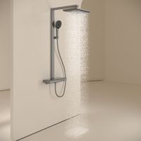 Душевая стойка SANCOS Vos с термостатическим смесителем, изливом, полкой, шлангом 1,5 м, верхним и ручным душем, цвет вороненая сталь, арт. арт-SC6100GG — фото 9, Душевые стойки