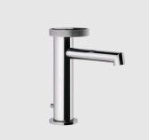 Товар: Смеситель для раковины, Gessi, Anello, тип открывания воды-однорычажный, тип регулирования воды-керамический картридж, монтаж-на раковину/столешницу, отверстия для монтажа-1, высота, мм-168, вынос излива, мм-128, тип излива-неподвижный, донный клапан-есть, тип подводки-гибкая, стандарт подвода воды-3/8", цвет-хром арт-63301.031 - фото 1 Смеситель для раковины, Gessi, Anello, тип открывания воды-однорычажный, тип регулирования воды-керамический картридж, монтаж-на раковину/столешницу, отверстия для монтажа-1, высота, мм-168, вынос излива, мм-128, тип излива-неподвижный, донный клапан-есть, тип подводки-гибкая, стандарт подвода воды-3/8", цвет-хром арт-63301.031 — фото 1, Смесители для раковины