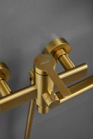 Смеситель для ванны однорычажный с длинным изливом и душем BELZ, брашированное золото, арт-B22813-5 — фото 6, Смеситель для ванны