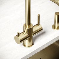 Товар: Смеситель для кухни SANCOS Vela с возможностью подключения фильтра для воды, брашированное золото, арт. арт-SC4013BG - фото 6 Смеситель для кухни SANCOS Vela с возможностью подключения фильтра для воды, брашированное золото, арт. арт-SC4013BG — фото 6, Смесители для кухни