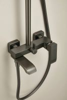 Душевая система с тропическим душем и смесителем BELZ, оружейная сталь, арт-B24507-3 — фото 6, Душевые стойки