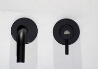 Смеситель для раковины Paffoni Light LIG103NO70 (с внутренней частью) — фото 1, Смесители для раковины