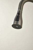 Смеситель для кухни с выдвижным изливом BELZ, оружейная сталь, арт-B74816-3 — фото 5, Смесители для кухни