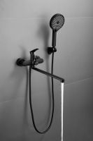 Смеситель для ванны однорычажный с длинным изливом и душем BELZ, черный арт-B22713-7 — фото 5, Смеситель для ванны