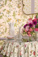 Обои Cole & Son Hummingbirds Cream арт-124-1002 — фото 4, Обои