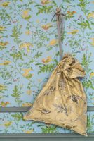 Обои Cole & Son Hummingbirds Cream арт-124-1004 — фото 4, Обои