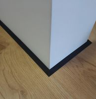 Плинтус напольный Ликорн Микро Лайн черный — фото 10, Напольные плинтусы