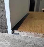 Плинтус напольный Ликорн Микро Лайн черный — фото 15, Напольные плинтусы