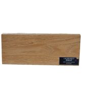 Плинтус напольный Deartio Дуб янтарный жёлтый B302-27 — фото 1, Напольные плинтусы