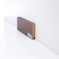 Плинтус напольный Deartio Орех Американский B202-07 — фото 6, Напольные плинтусы