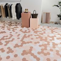 Керамогранит DNA Tiles Bee Off White арт-124259 — фото 2, Керамогранит