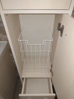 Шкаф пенал Бриклаер Чили 35 с бельевой корзиной Светлая лиственница арт-4627125414978 — фото 3, Пеналы для ванной комнаты