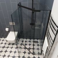 Душевой уголок Ceruttispa Chika 100x100 ZP101B профиль Черный матовый стекло прозрачное арт-CHIKA ZP101B — фото 3, Душевые уголки трапеция