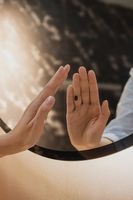 Товар: Зеркало Silver Mirrors Монако Black 100 с подсветкой с бесконтактным выключателем арт-LED-00002769 - фото 13 Зеркало Silver Mirrors Монако Black 100 с подсветкой с бесконтактным выключателем арт-LED-00002769 — фото 13, Зеркала в ванную комнату