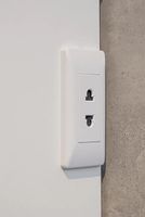 Зеркальный шкаф Silver Mirrors Hamburg White 46 с подсветкой Белый с механическим выключателем арт-LED-00002670 — фото 10, Зеркальные шкафы в ванную