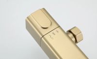Товар: Душевая система Gappo G91 с термостатом Золото арт-G2491-3 - фото 4 Душевая система Gappo G91 с термостатом Золото арт-G2491-3 — фото 4, Душевые стойки