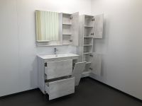 Зеркало со шкафом Comforty Верона 90 Дуб белый арт-00004136714 — фото 13, Зеркальные шкафы в ванную