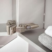 Зеркальный шкаф Emco Asis mee 120 с подсветкой Серебро арт-9498 050 53 — фото 4, Зеркальные шкафы в ванную