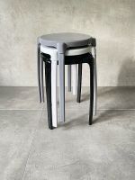 Товар: Табурет в ванную Ridder Max Серый арт-А1050117 - фото 3 Табурет в ванную Ridder Max Серый арт-А1050117 — фото 3, Сиденья