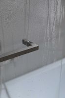 Шторка на ванну Allen Brau Priority 80 профиль Серебро браш стекло прозрачное арт-3.31024.BA — фото 12, Шторки для ванной распашные