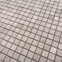 Мозаика Caramelle mosaic Pietrine 7 мм Travertino Beige MAT 29,8x29,8 см арт-00-00003783 — фото 2, Мозаика