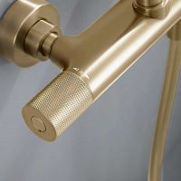 Товар: Душевая система Vincea Desire с термостатом Брашированное золото арт-VSFS-1D0TBG - фото 5 Душевая система Vincea Desire с термостатом Брашированное золото арт-VSFS-1D0TBG — фото 5, Душевые стойки