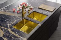 Товар: Мойка для кухни KOMBINO 20 MONARCH GOLD SAT-90 500X400X195 U в комплекте с выпуском без сифона арт-1140663.0 - фото 2 Мойка для кухни KOMBINO 20 MONARCH GOLD SAT-90 500X400X195 U в комплекте с выпуском без сифона арт-1140663.0 — фото 2, Кухонные мойки