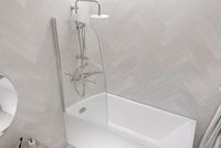 Шторка на ванну 1MarKa 82x150 профиль Хром стекло прозрачное арт-Р-03 — фото 3, Шторки для ванной распашные