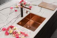 Товар: Мойка для кухни KOMBINO 50 MONARCH COPPER SAT-90 542X442X195 U в компл. с выпуском без сифона, арт-1120381.0 - фото 2 Мойка для кухни KOMBINO 50 MONARCH COPPER SAT-90 542X442X195 U в компл. с выпуском без сифона, арт-1120381.0 — фото 2, Кухонные мойки