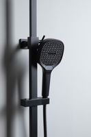 Товар: Душевая система Allen Brau Infinity 5.21030-31 Черная матовая - фото 15 Душевая система Allen Brau Infinity 5.21030-31 Черная матовая — фото 15, Душевые стойки