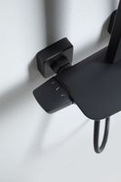 Товар: Душевая система Allen Brau Infinity 5.21030-31 Черная матовая - фото 18 Душевая система Allen Brau Infinity 5.21030-31 Черная матовая — фото 18, Душевые стойки