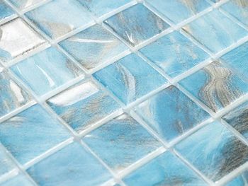 Стеклянная мозаика Vidrepur Oasis Blue №7102 на сетке 25x25 см — фото 2, Мозаика
