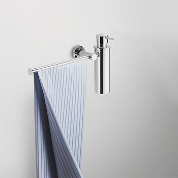 Товар: Дозатор для мыла с полотенцедержателем Colombo Design Plus W4975.CR Хром - фото 2 Дозатор для мыла с полотенцедержателем Colombo Design Plus W4975.CR Хром — фото 2, Дозаторы